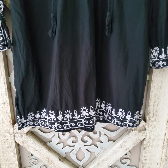 Raviya Women's 3/4 Sleeve Floral Embroidered Tassel Tie Tunic Cotton Coverup - Picture 8 of 9